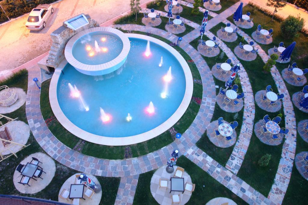 Hotel Airport Tirana 4*