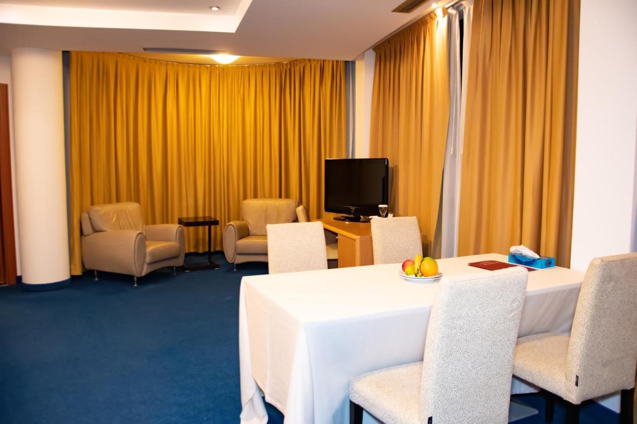 Hotel Airport Tirana Rinas