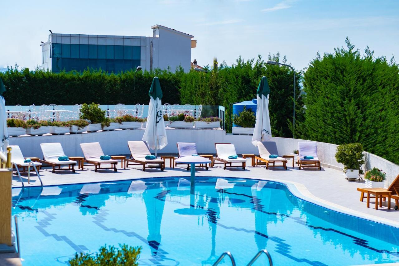 Airport Tirana Hotel Rinas